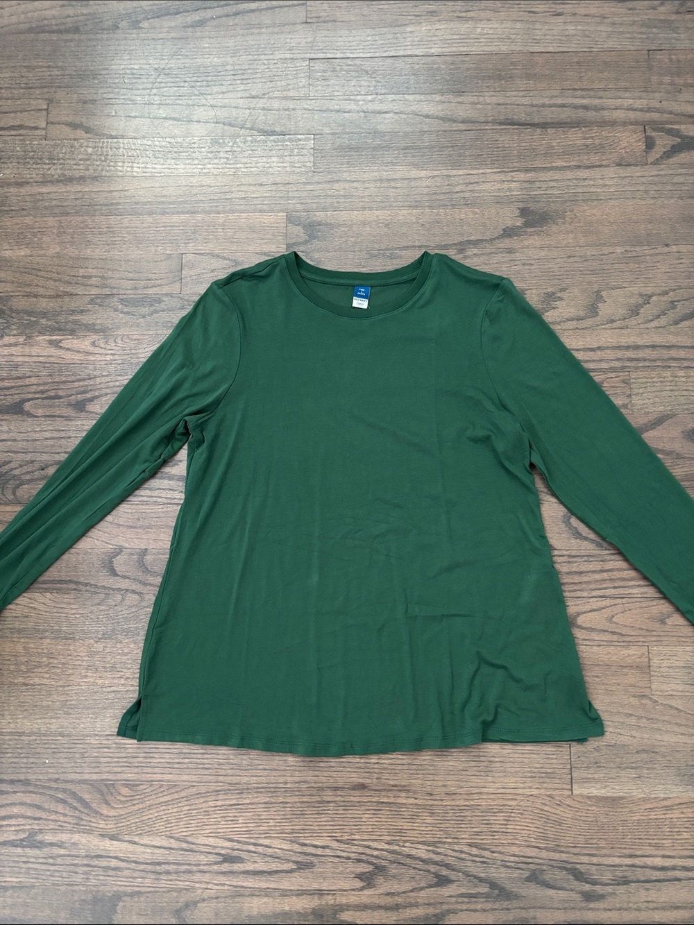 Old Navy Women's Long-Sleeve Crew Tee - Green